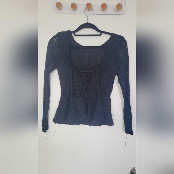 Lace Peplum Top - Picture 3 of 3